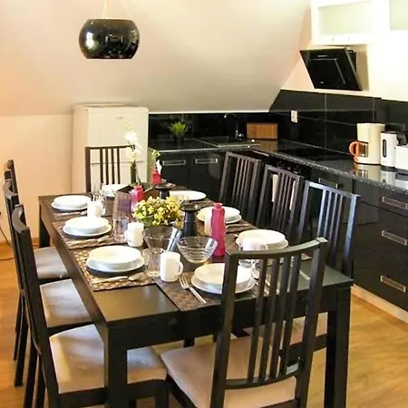 Dom wakacyjny 3 Bedroom Lovely In Karpacz