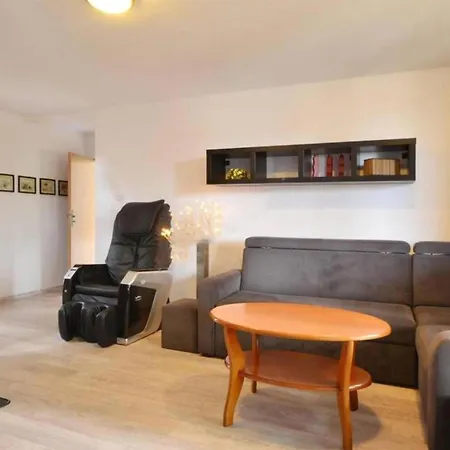 3 Bedroom Lovely In Dom wakacyjny